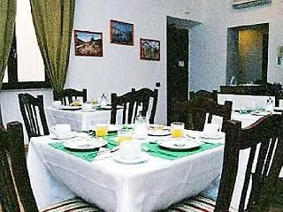 齐依住宅酒店 3*